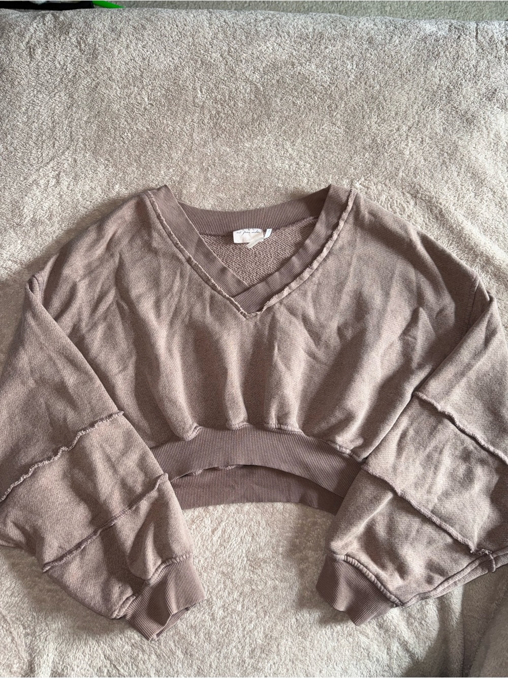 Urban Outfitters Cropped V-Neck Pullover - Taupe Brown